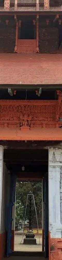 Sree Poornathrayeesa Temple
