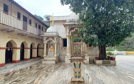 Raghunath Ji Temple Mount Abu, Nakki Lake, Abu Bazar, Mount Abu, Sirohi, Rajasthan