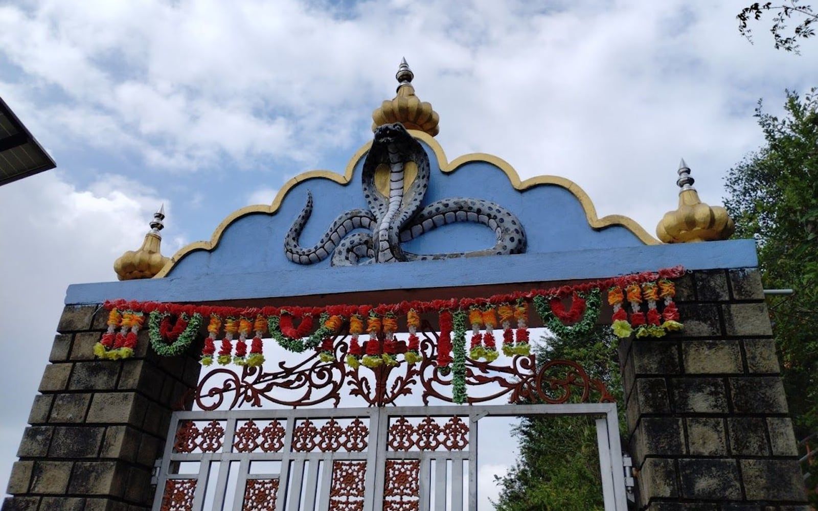 Indru Nag Temple, Khanyara Road / Tahu (near Barol / Chohla), Dharamshala, Kangra, Himachal Pradesh