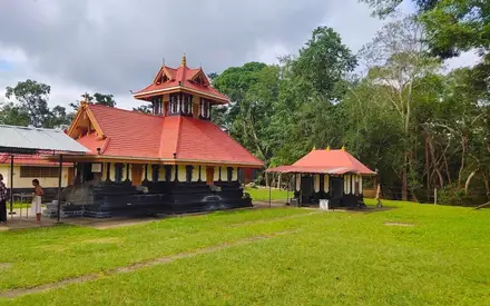 Seetha Lava Kusha Temple, Near Pulpally Police Station & Bus Stand (Pulpally-Seethamount-Kollavally Road), Pulpally, Wayanad, Kerala