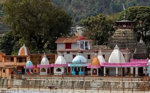 Bagnath Temple, Central Bageshwar (near Kaphalkhet / Bari Khalsa along State Highway 37), Bageshwar, Uttarakhand