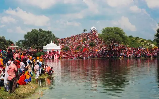 Charbhuja Nath Temple Garhbor, Mandir Choraha / Gadbor Mandir area, Garhbor, Rajsamand, Rajasthan