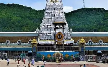 Sri Venkateswara Swami Temple Tirumala (Sampangi Prasanna), Venkatadri, Seshachalam Hill Range, southern banks of Swami Pushkarini, Tirumala, Tirupati, Andhra Pradesh