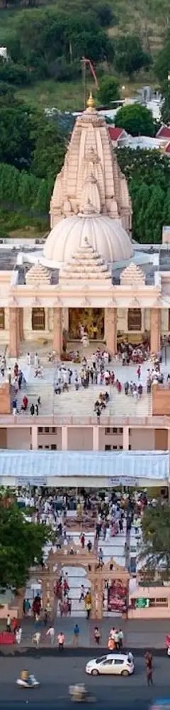 Dada Bhagwan Trimandir Adalaj