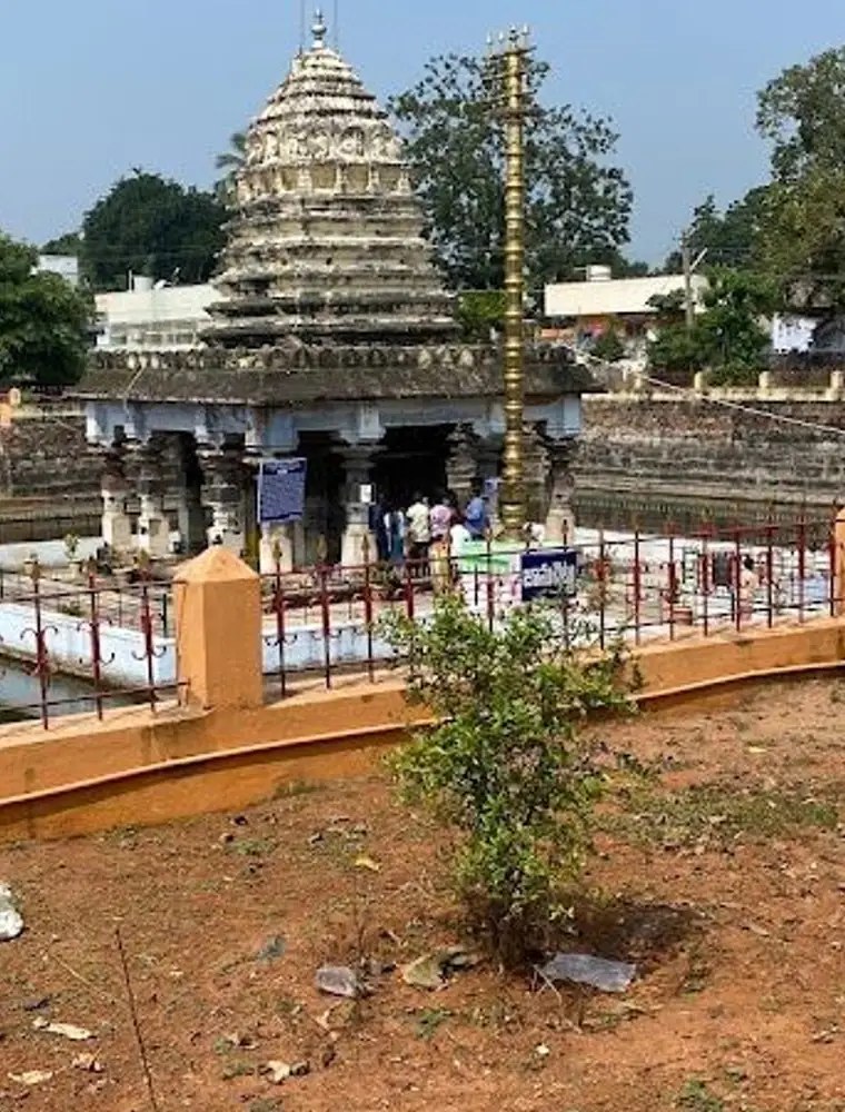 Chaturmukha Brahma Temple Chebrolu