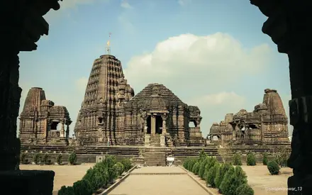 Gondeshwar Temple Sinnar, Northeastern section of Sinnar town, near Tahsil Karyalay and government hospital area, Sinnar, Nashik, Maharashtra