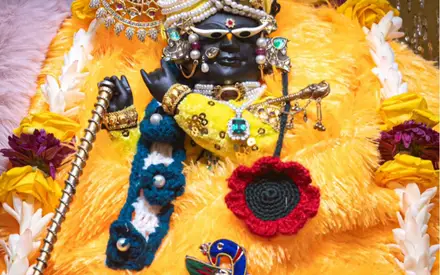 Radha Raman Temple, Radharaman Ghera, near Nidhivan and Rangaji Temple, Vrindavan, Mathura, Uttar Pradesh
