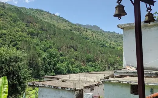 Jwalpa Devi Temple, On Pauri–Kotdwar road, near Satpuli, banks of Nawalika (Nayar) River, Patisain, Pauri Garhwal, Uttarakhand