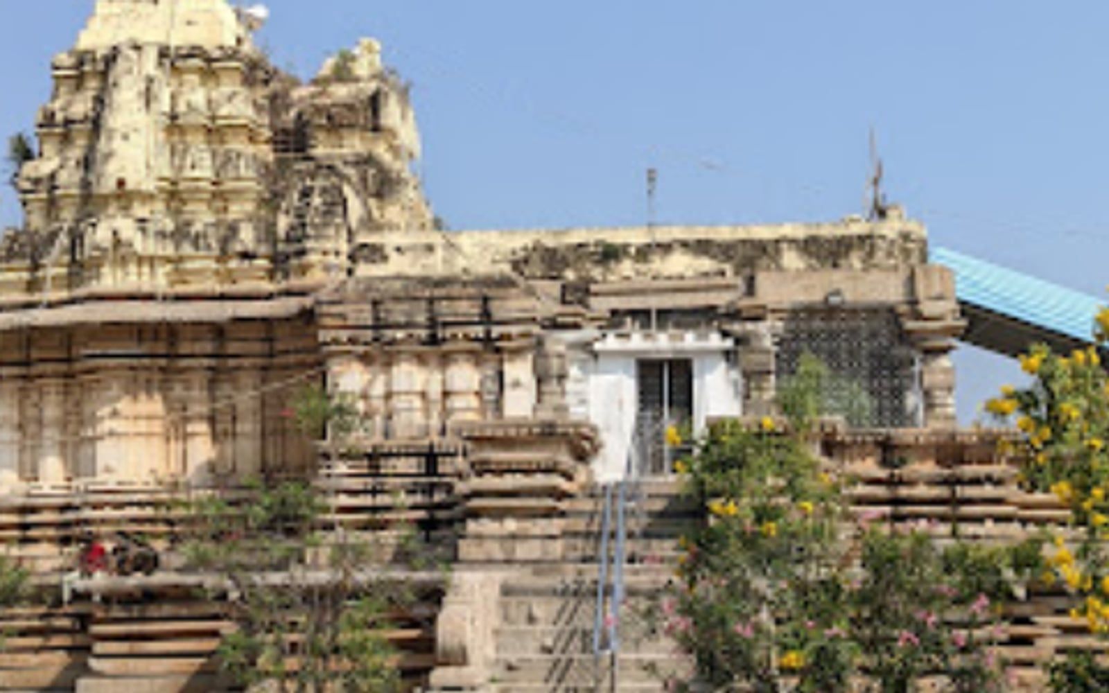Pillalamarri Erakeshwara Temple, Western side of Pillalamarri village, along Pillalamarri Road, Pillalamarri, Suryapet, Telangana