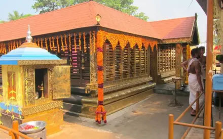 Kottankulangara Devi Temple, Kottankulangara (Kottukadu Road area, opposite Chavara Bus Stand), Chavara, Kollam, Kerala