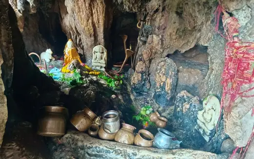 Naldeshwar Mahadev Temple, Rundh Kushalgarh / near Madhopur village, Alwar, Rajasthan