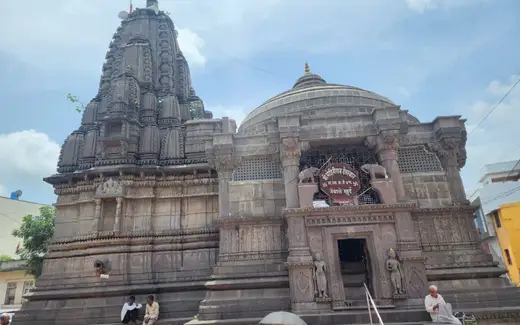 Mohiniraj Temple Nevasa, Old Court Lane Road, near Dnyaneshwar Mandir Road, Nevasa Wadar Samaj Society, Nevasa, Ahilyanagar (Ahmednagar), Maharashtra