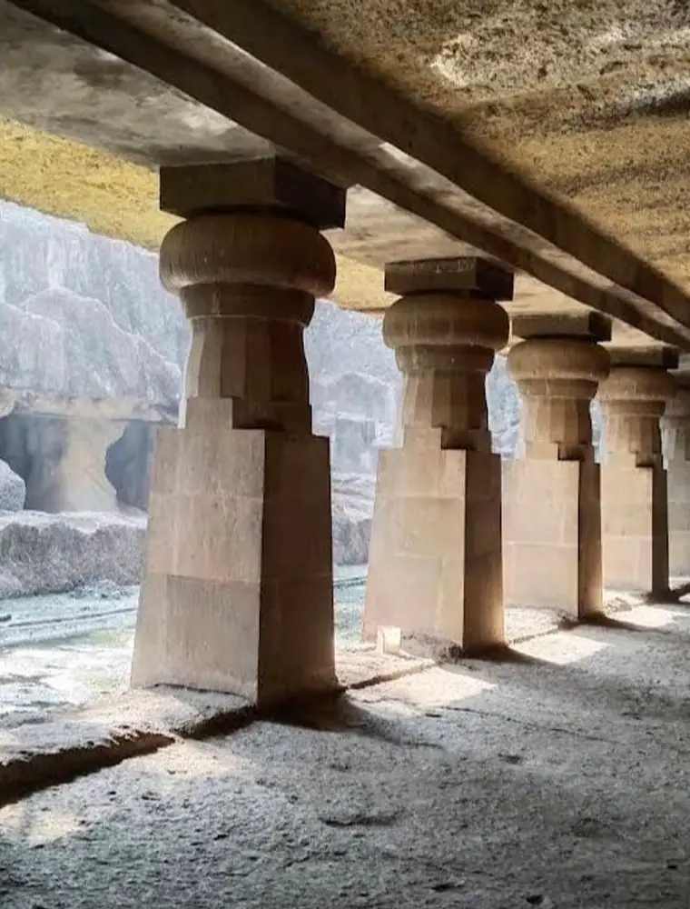 Jogeshwari Devi Cave Temple