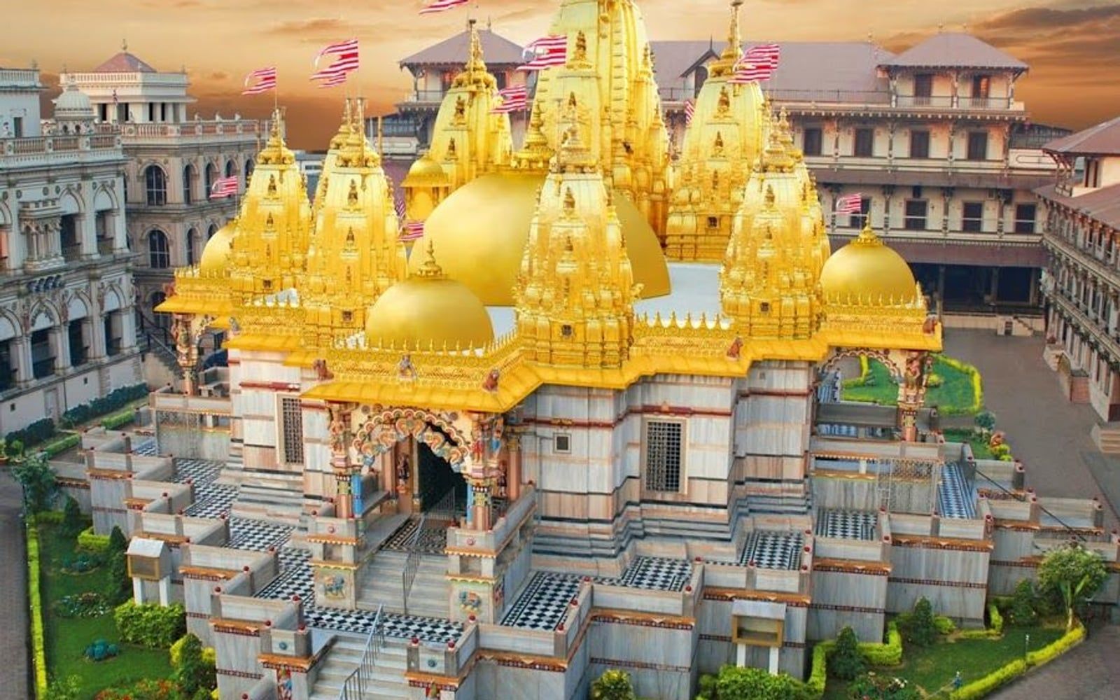 Swaminarayan Temple Vadtal, Narsanda - Vadtal Road, near Gomti Lake, Vadtal, Kheda, Gujarat