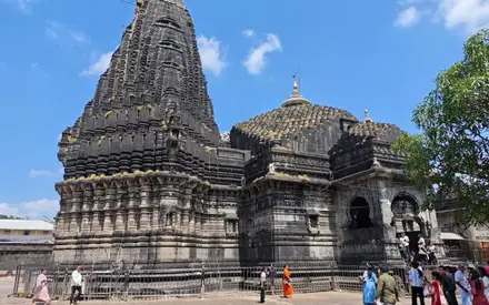 Trimbakeshwar Jyotirlinga Temple, Foothills of Brahmagiri mountain, near Kushavarta Kund, Trimbak, Nashik, Maharashtra
