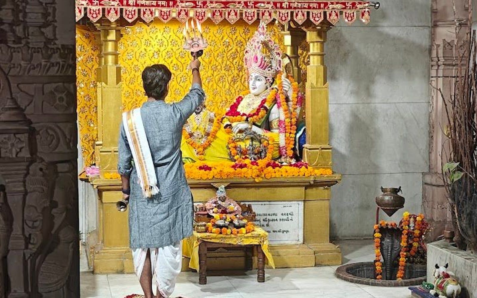Bhalka Tirth Temple, Bhalka (near Talala Naka / Bhalka Circle on Bilesware Street), Veraval, Gir Somnath, Gujarat