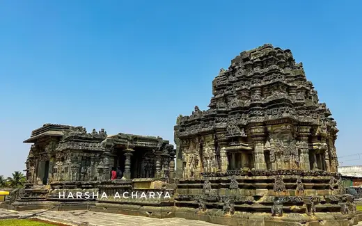 Kasivisvesvara Temple Lakkundi, Southern part of Lakkundi village, Lakkundi, Gadag, Karnataka