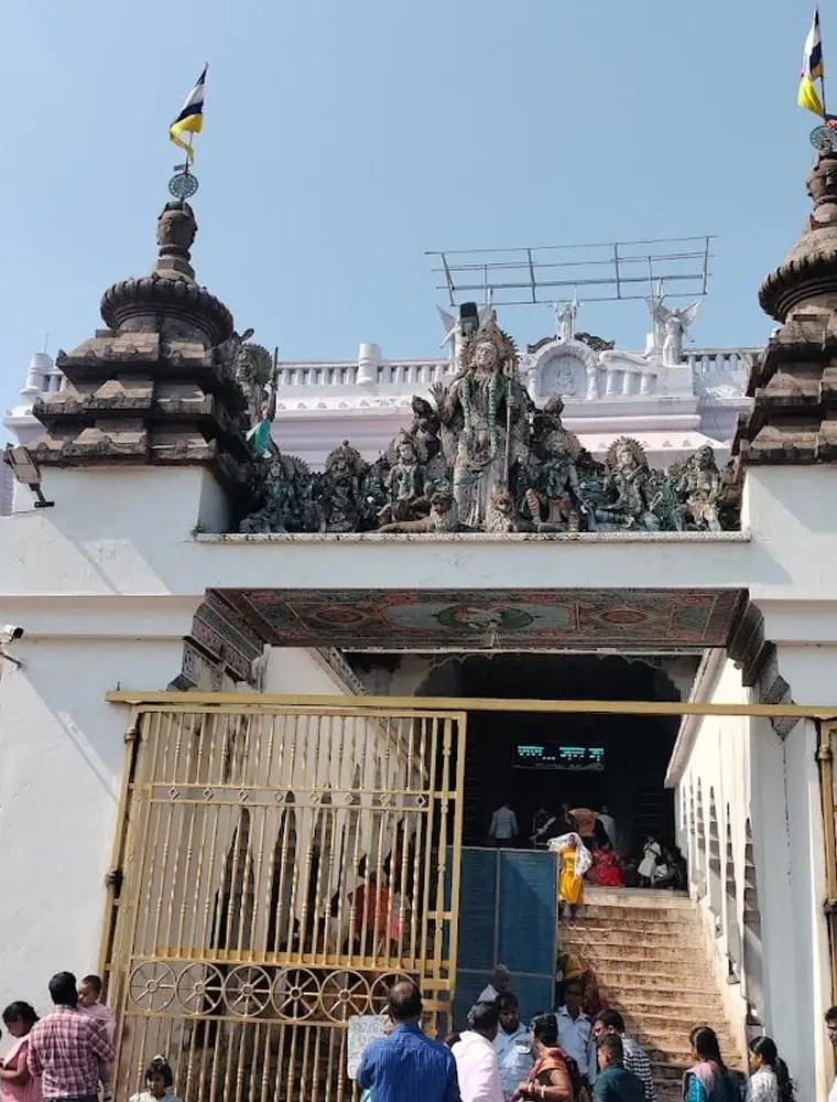 Chhatia Bata Temple