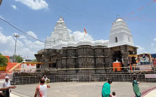 Aundha Nagnath Jyotirlinga Temple, Near Bazar Maidan / Nanded-Aundha Road, Aundha Nagnath, Hingoli, Maharashtra