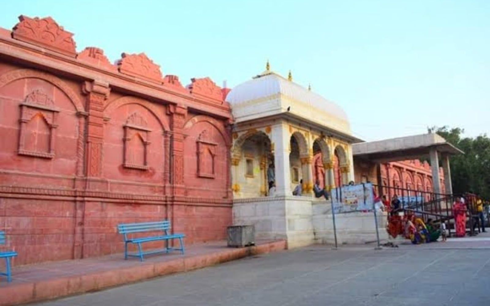 Laxminath Temple Bikaner, Old City (near Bara Bazar, adjacent to Bhandasar Jain Temple), Bikaner, Rajasthan