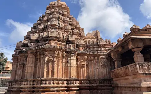 Basaveshwara Temple Basavana Bagevadi, Main town area along State Highway 61, Basavana Bagewadi, Vijayapura, Karnataka