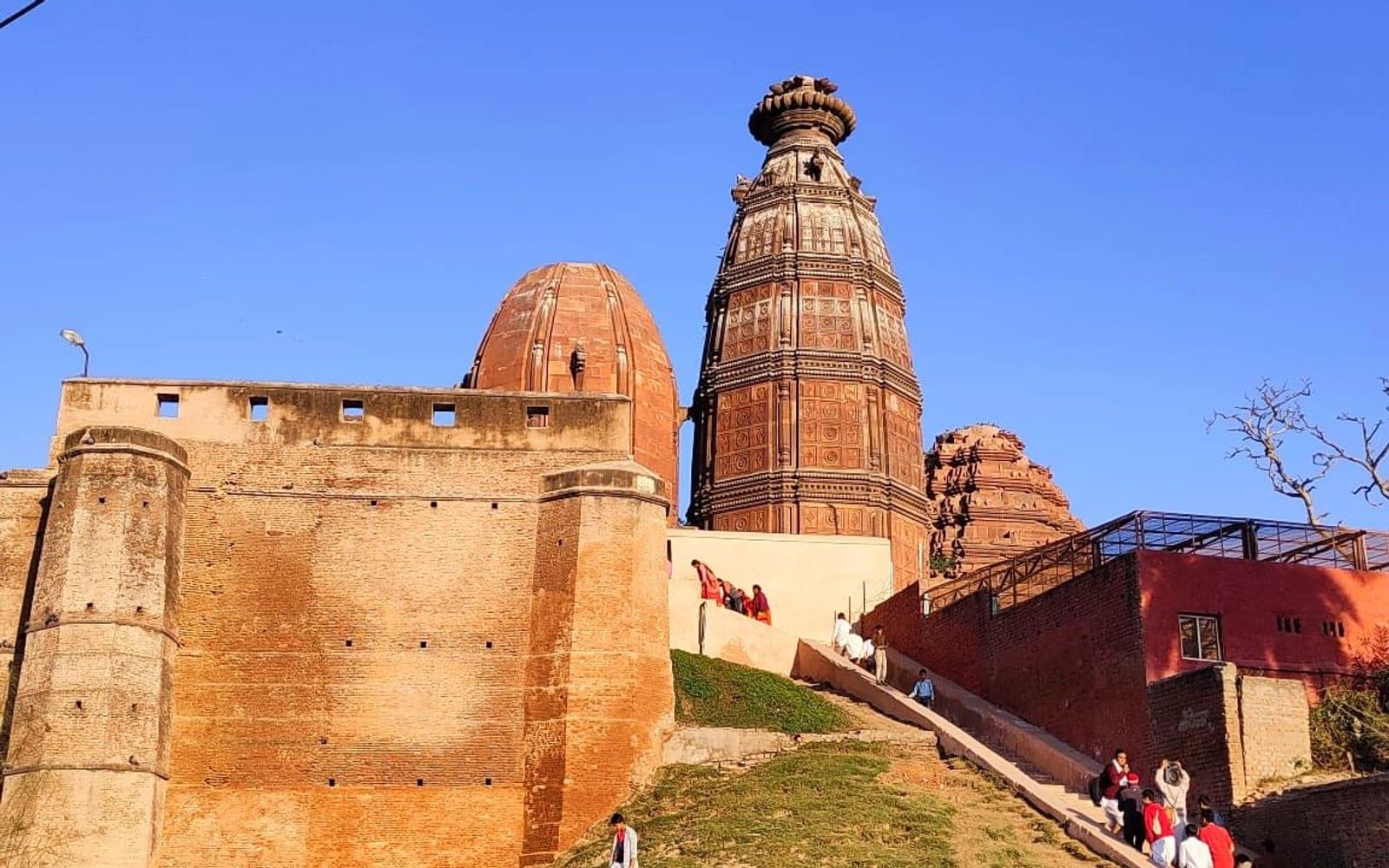 Madan Mohan Temple, Bankebihari Colony, near Kali Ghat, Parikrama Marg, Aditya Tila, Vrindavan, Mathura, Uttar Pradesh