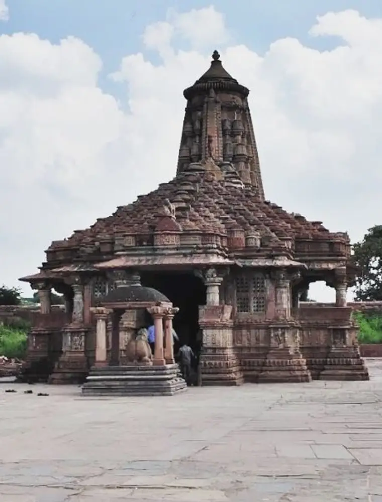 Menal Mahanaleshwar Shiva Temple