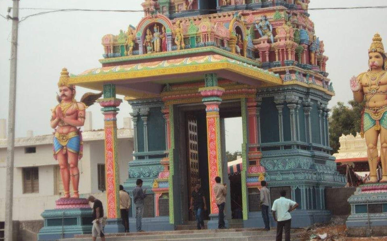 Beechupally Anjaneya Swamy Temple, Bank of the Krishna River, near NH-44 bridge, Beechupally, Jogulamba Gadwal, Telangana