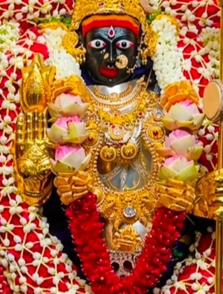 Simhavahini Mahankali Temple Lal Darwaza