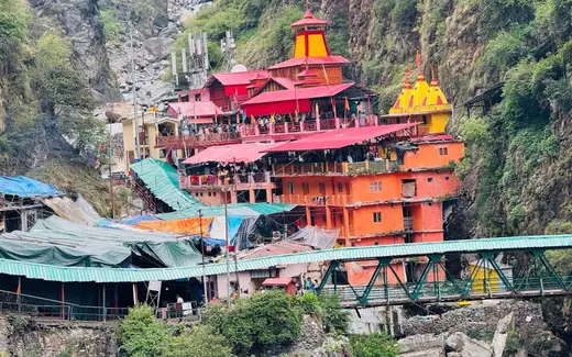 Yamunotri Temple, Garhwal Himalayas / Yamnotri Range, Yamunotri, Uttarkashi, Uttarakhand