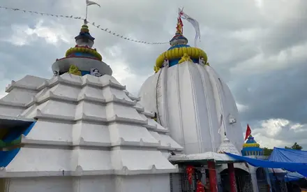 Dhabaleswar Temple, Island of Lord Dhabaleswar (Mahanadi River, near Barang/Mancheswar), Near Cuttack, Cuttack, Odisha