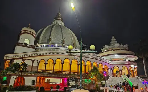 ISKCON Mayapur Chandrodaya Mandir, Bamunpukur / Rudrapara, Mayapur, Nadia, West Bengal